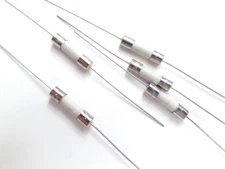 SET OF 5 Lf LITTELFUSE T5AH250V T5AH P 250V CERAMIC FUSE SLOW BLOW 5A AXIAL LEAD