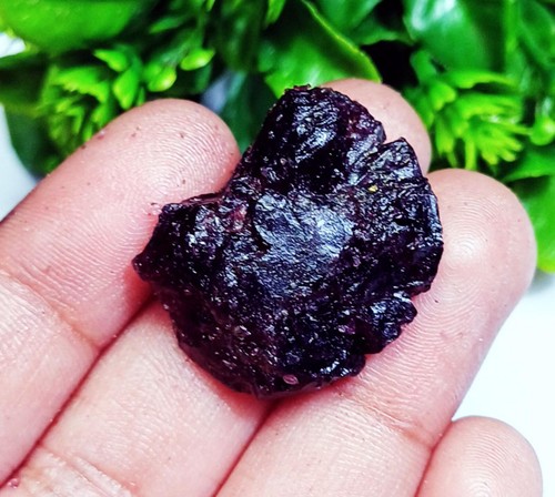 Piedra preciosa suelta de 51,80 quilates áspera granate rojo natural extraído en tierra con regalo gratis - Imagen 2 de 10