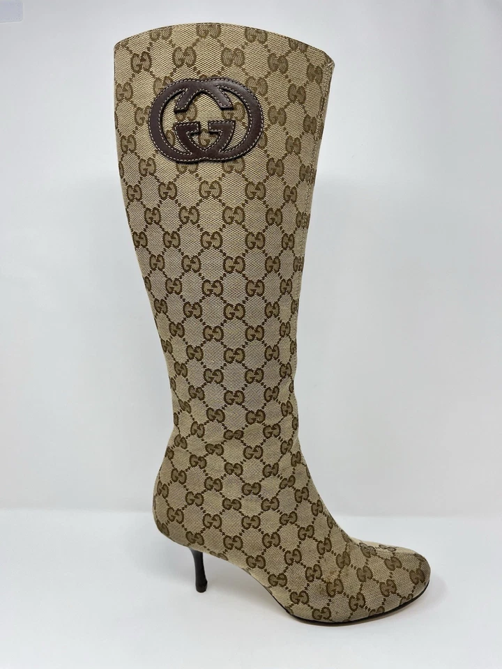 Botas de Colección Gucci GG Logo Monograma Marrón Tostado Lona Tacón Alto hasta la Rodilla 7 37 Foto 2 de 4