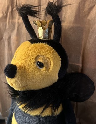 Jellycat Retired Queen Bee Plush New with tags !! 