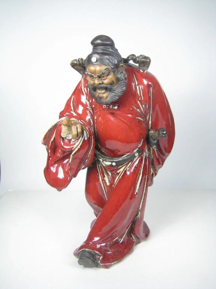 Estátua de cerâmica pintada da China meados do século XX Zhongshan Kui Chungkuel Deus Fan Fu - Imagem 2 de 4