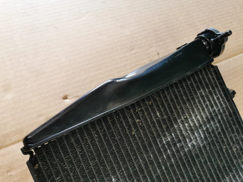 Water Radiator MV Agusta F4 1000 2010 GEN 2 (please read) - Image 4 of 4