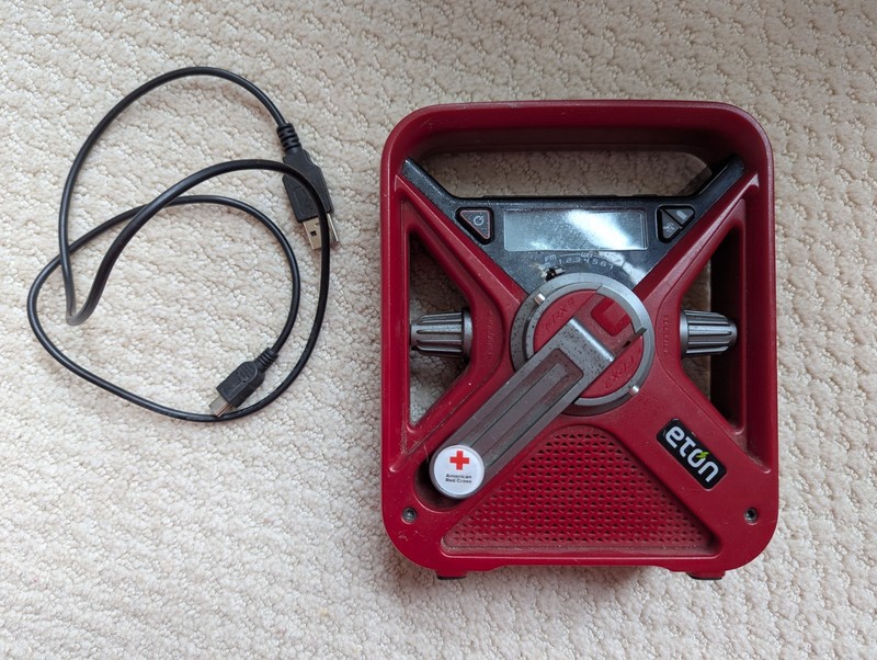 ETON FRX3 Emergency Weather Radio Portable Phone Hand Crank Red light solar