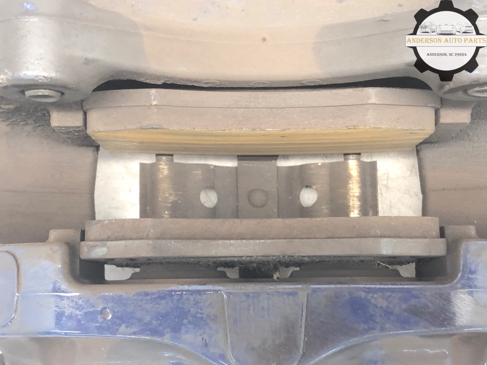 2014-2022 MASERATI QUATTROPORTE LEFT DRIVER FRONT BRAKE CALIPER W/ PADS OEM