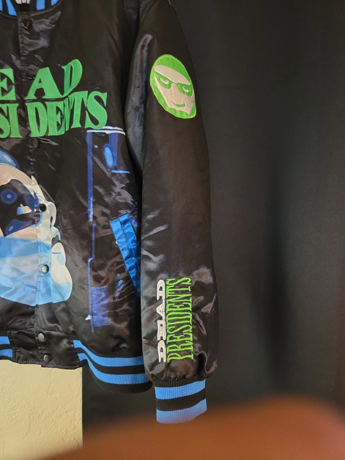 Mens Headgear Classics Dead Presidents 1995 Button Bomber Satin Jacket Size XL - product detail image 12