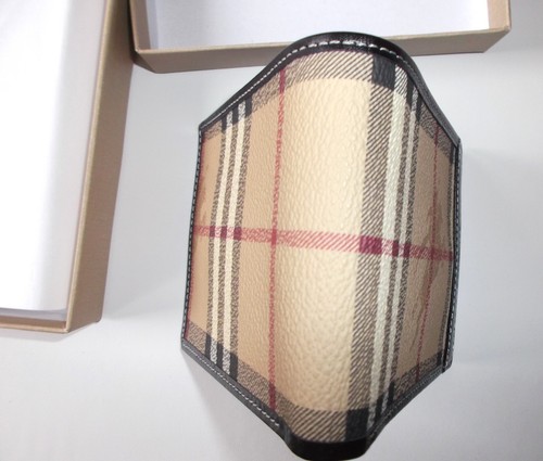 Burberry Brieftasche Portemonnaie Karo inkl. Verpackung, NEU und RAR - Bild 11 von 13