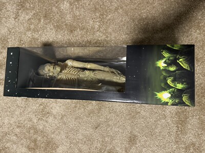 SF・ファンタジー・ホラー NECA ALIEN 1/4 XENOMORPH (TRANSLUCENT NECA Alien 1/4 Scale Xenomorph Translucent Prototype Suit