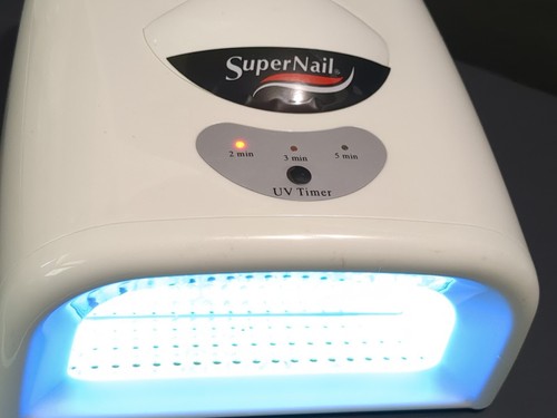 Professional Super Nail UV LED Nail Drying Lamp - 4x9W UV-A Lamp Tested - Picture 15 of 15