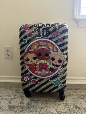 L.O.L. Surprise! Glam 10 Rolling Suitcase