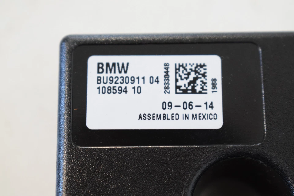 BMW 4 F36 Antenna Amplifier 9230911 2015 RHD 4134982 - Image 2 of 3