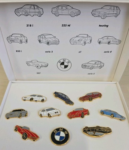 BMW Pin Badge Set In Presentation Box Pinworld Classic Models 318i Z1 850i