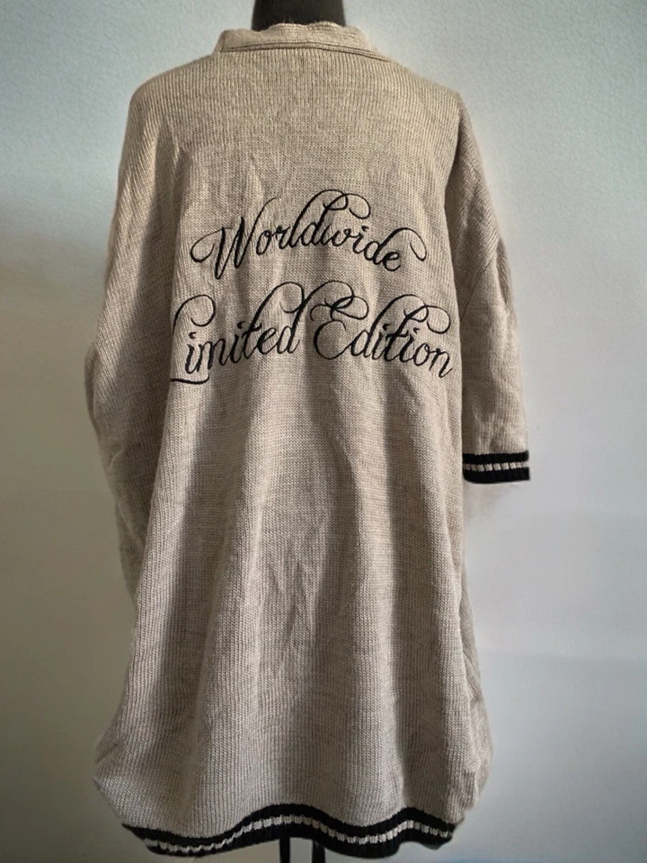 boohooMAN Jackets & Cardigan & Sweaters & Jumpers Beige Oversized  Men’s Women’s - Image 3 of 4