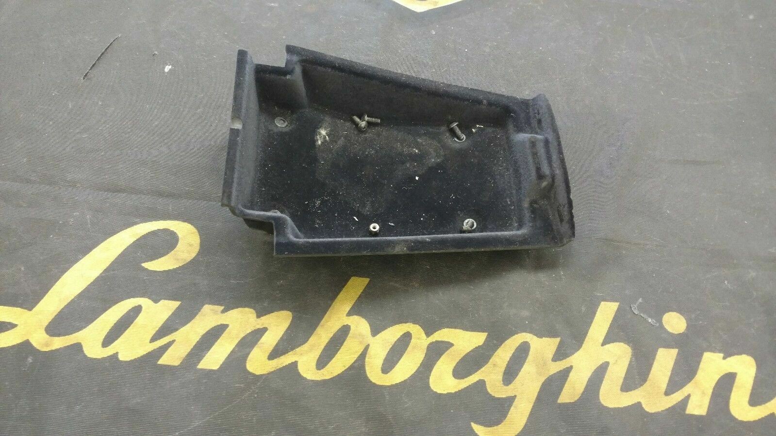 LAMBORGHINI MURCIELAGO INTERIOR CENTER CONSOLE INSERT TRAY OEM 410863300A
