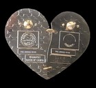 DISNEY MICKEY AND MINNIE 2 PC LINKED STITCHED HEART PIN — photo 4
