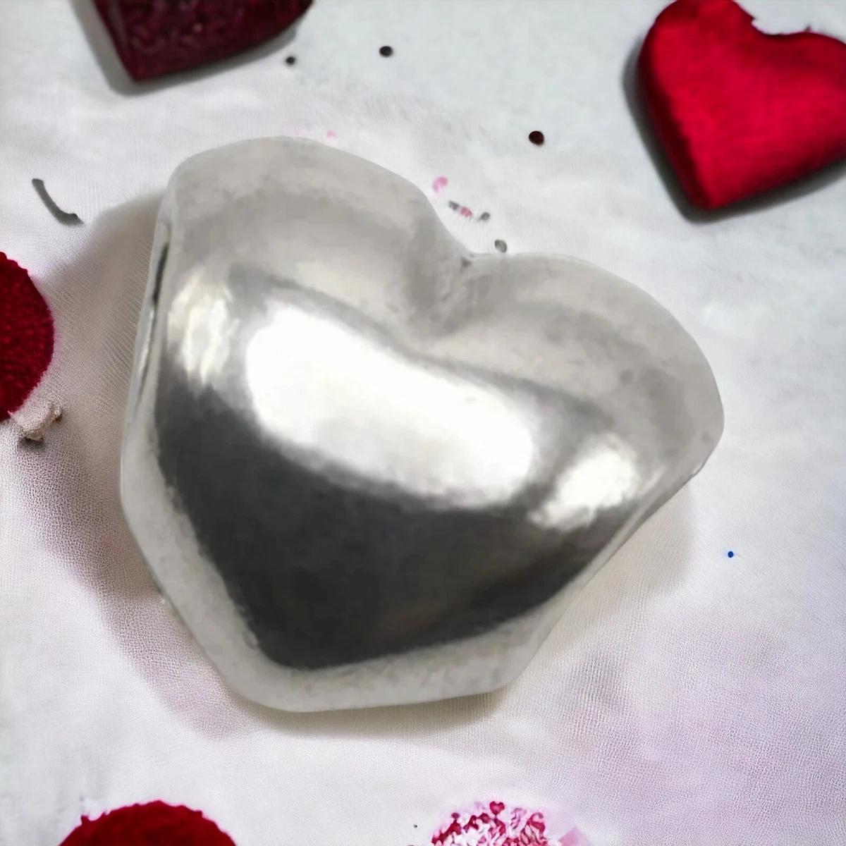 Pandora big hotsell smooth heart charm