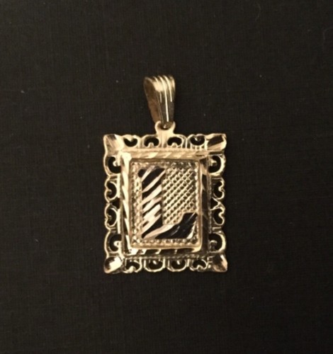 10k yellow gold square Initial pendant 