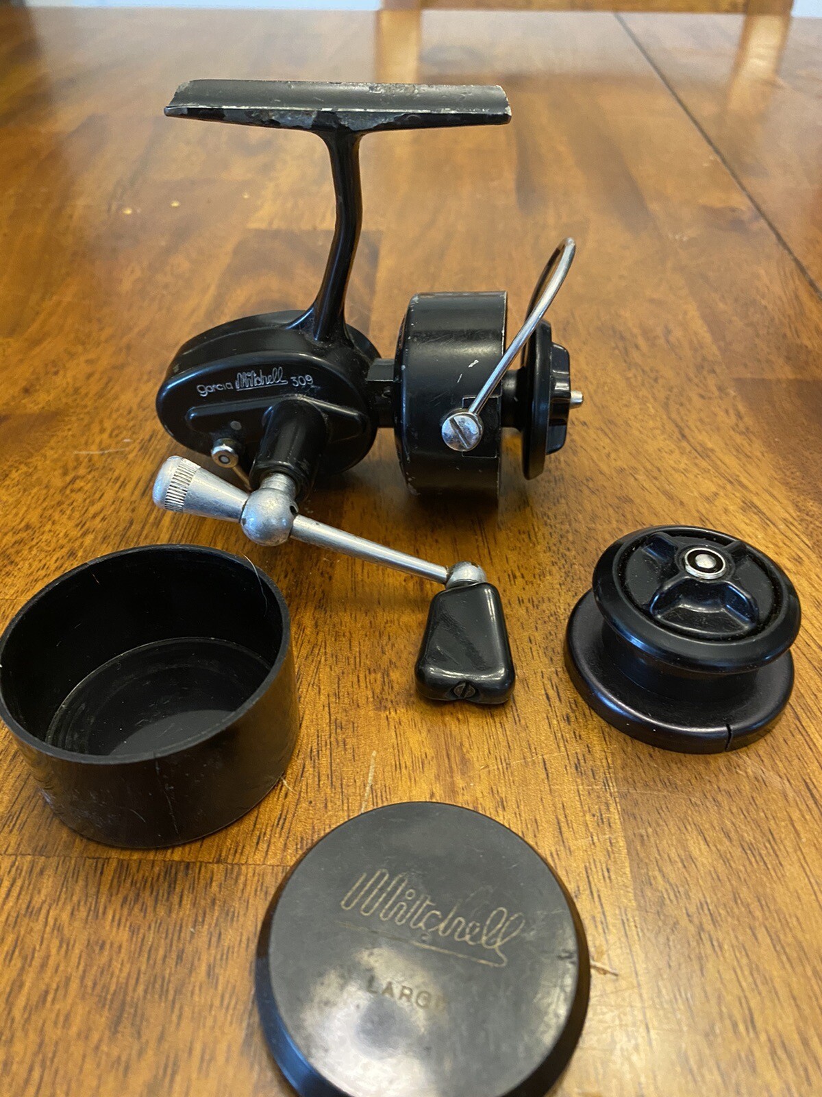 Vintage Garcia Mitchell 309 Ultralight Spinning Reel Left Handed classic reel