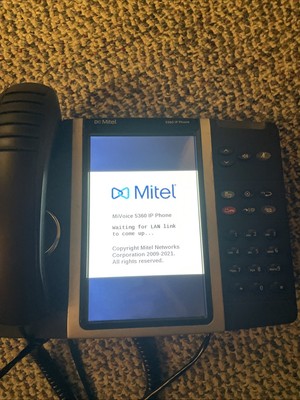 Mitel 5360 IP tel set #50005991. Used everything operates as it should.