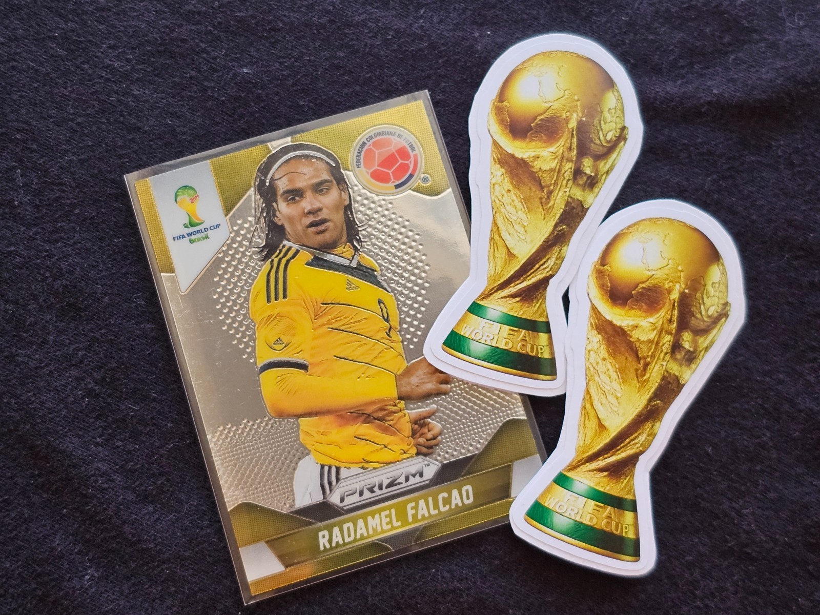 2014 World Cup RADAMEL FALCAO (COLOMBIA) Panini PRIZM Card #53, FREE Stickers