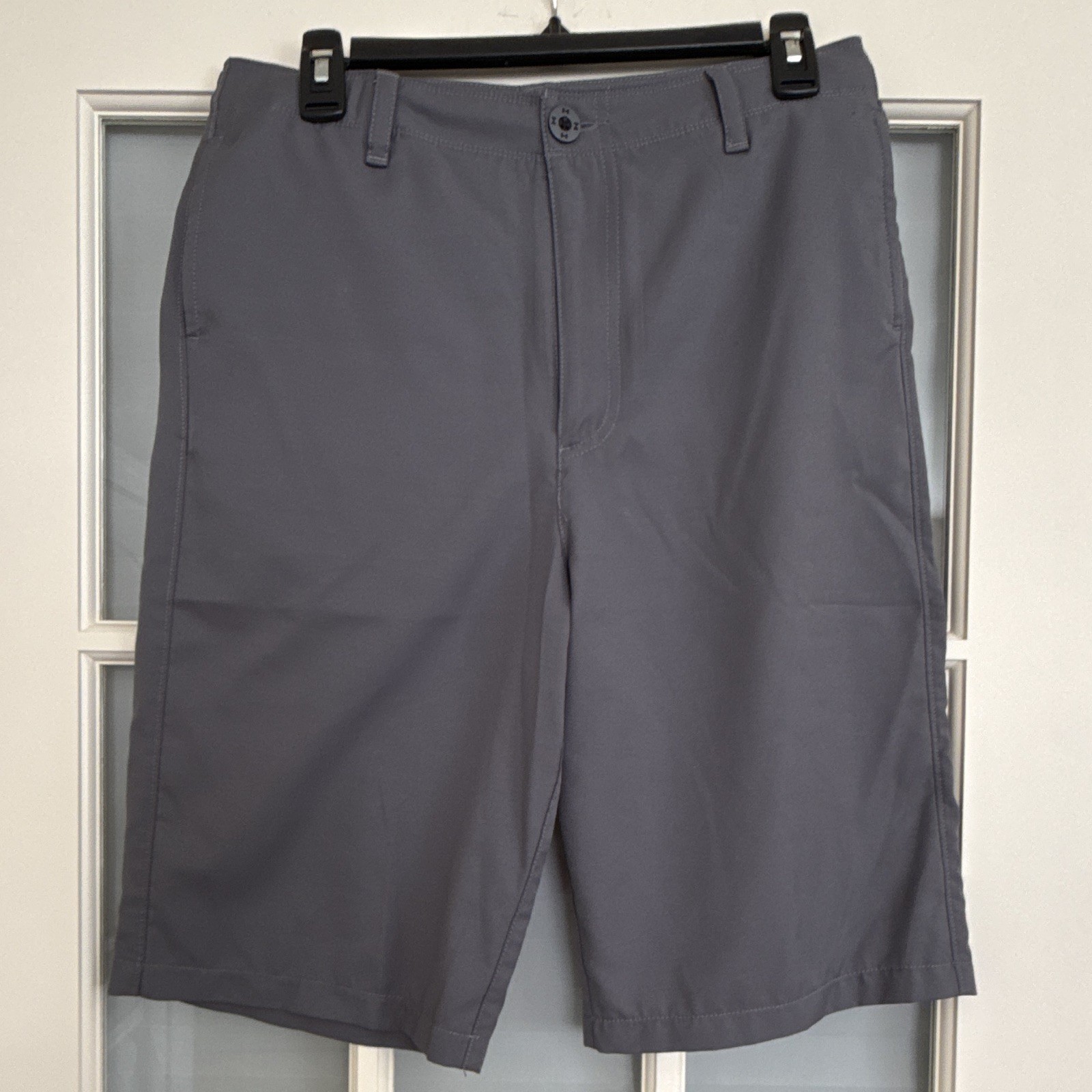 Under Armour Boys YXL Gray Golf Chino Shorts Loose Fit Flat Front Pockets