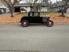 1932 Ford Coupe 5 window