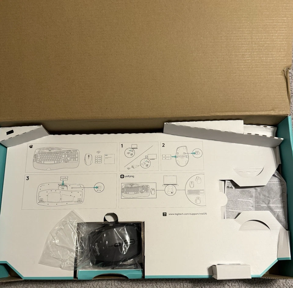 Logitech MK570 Comfort Wave Wireless Keyboard & Mouse Combo - Image 3 of 4