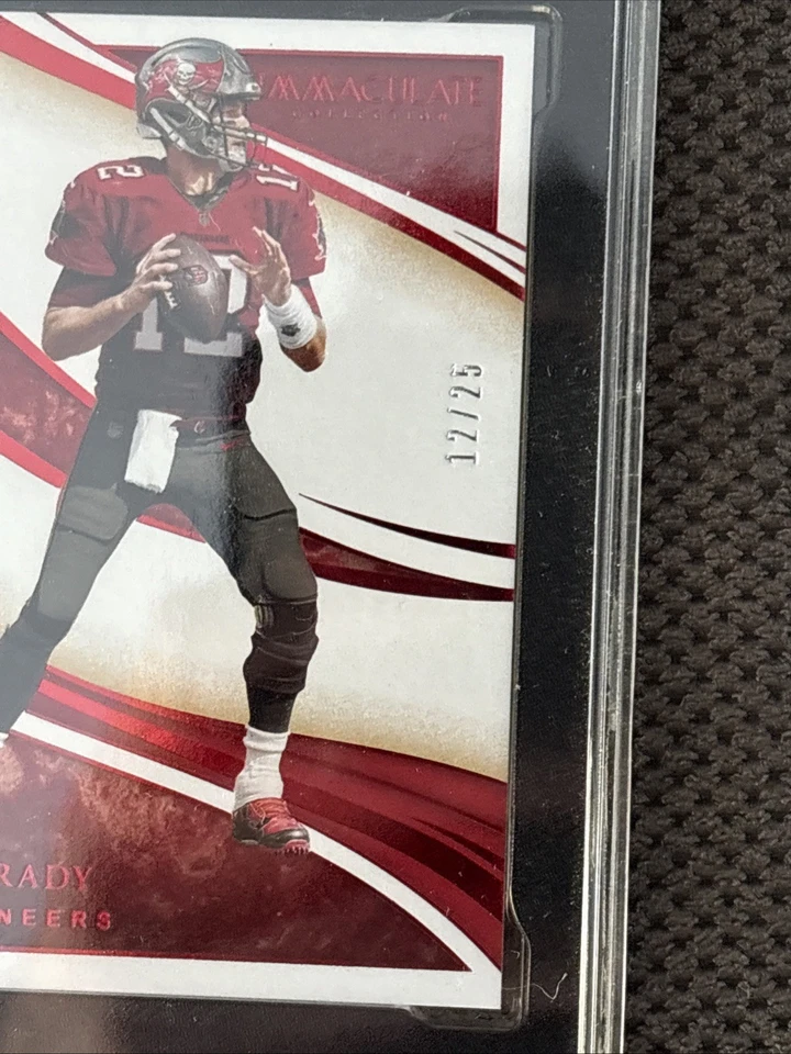 2020 Panini Immaculate Collection - Tom Brady #33 Res 12/25 (jersey number) - Image 3 of 3