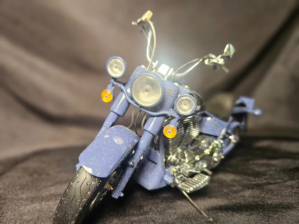 Franklin Mint Harley Davidson Biker Blues 1:10 Scale Inv. #4745 - Image 3 of 4