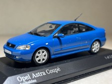1/43 Opel Astra Coupe Blue Minichamps 430 049120