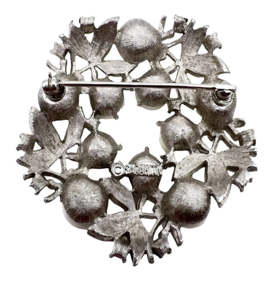 Vintage Brooch Jewelry Sarah Coventry with faux pearls, signed, Alaskan Summer - Image 2 of 4