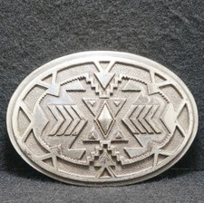 WJ15123 GOOD VINTAGE 1970s  AZTEC  ABSTRACT ARTWORK UNISEX PEWTER BELT BUCKLE