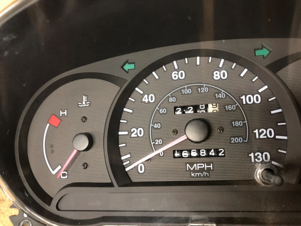 2000-2002 HYUNDAI ACCENT INSTRUMENT CLUSTER SPEEDOMETER 94001-25000 OEM (50 D) - Image 3 of 4