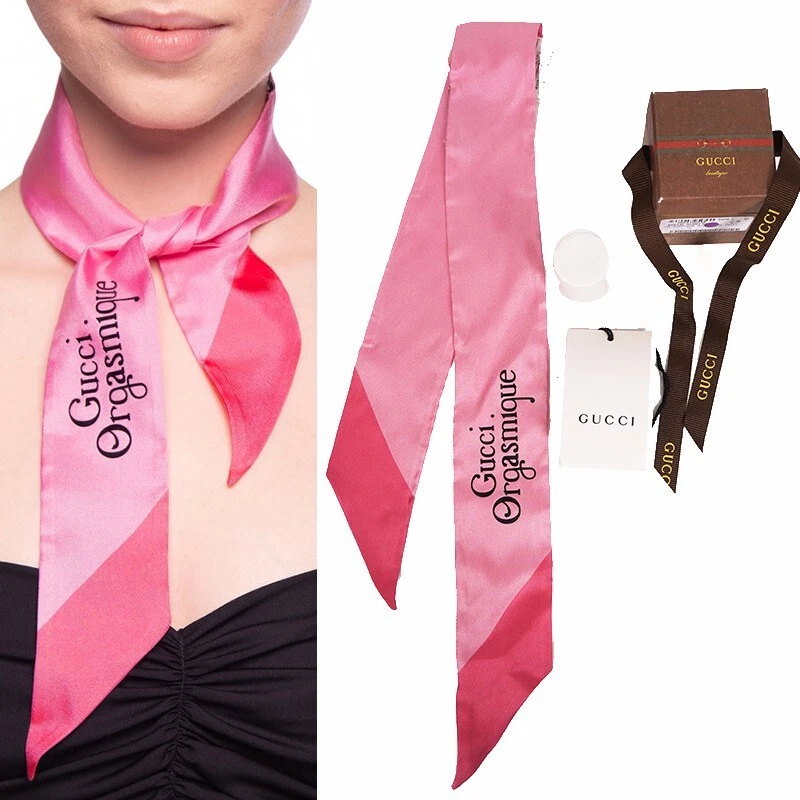 NEUF GUCCI Bubble Gum rose GUCCI ORGASMIQUE ARC À COL ÉLÉGANT ÉCHARPE MAIGRE NEUF DANS SA BOÎTE