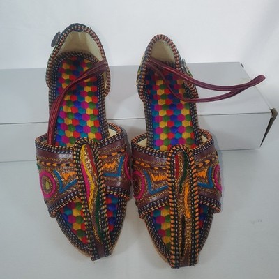VTG Handmade Leather Embroidered Ethnic Colorful Kids Sandals Size 5
