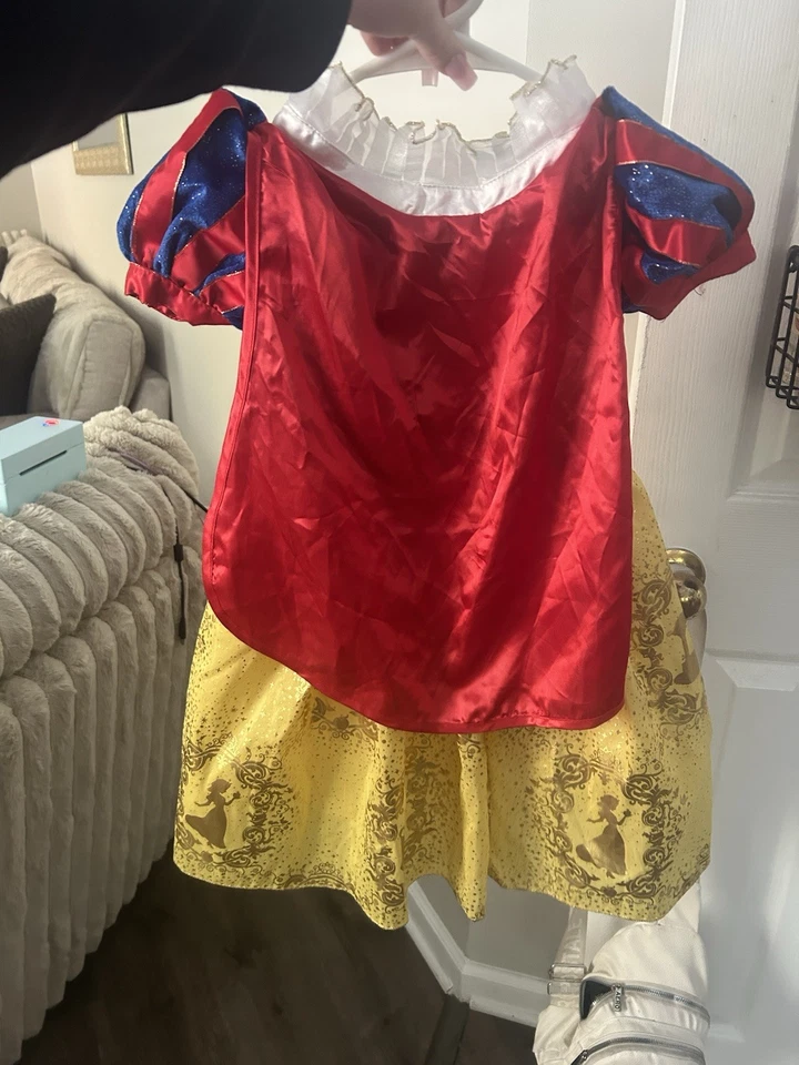 Vintage Disney Store Snow White Princess Dress Costume, 3T? See Measurements - Image 3 of 3