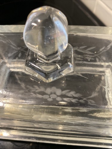 Antique Art Deco Etched Glass Butter Dish - Picture 8 of 10