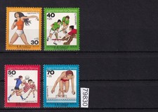 Federal 1976, Mich No 882-85 with Overprint Pattern