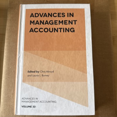 Advances in Management Accounting by Chris Akroyd (English) Hardcover Book