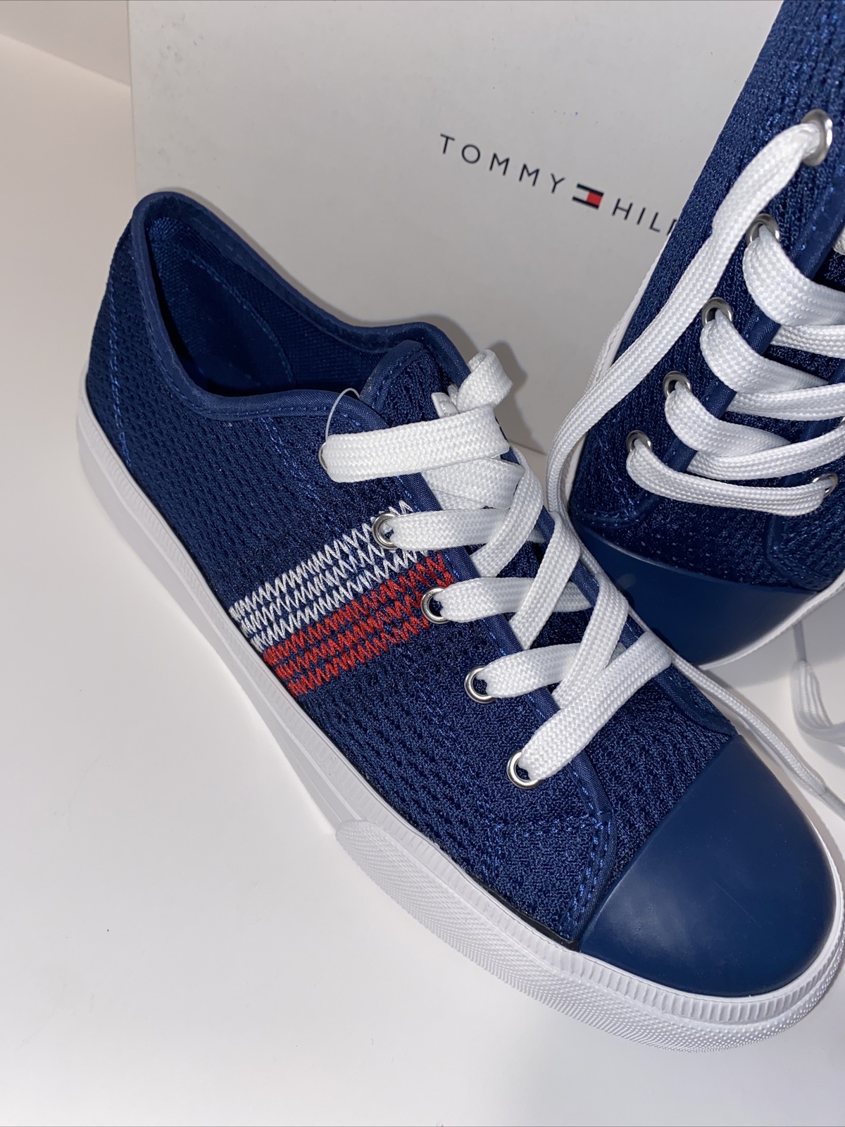 Tommy Hilfiger Olly Blue Hook and Loop Rounded Toe Cozy Fashion High Top  Sneakers (Dark Blue, 5)