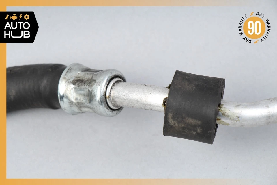 Tubo de manguera de alimentación de refrigerante turbocompresor derecho 11-20 Mercedes W218 CLS550 E550 FABRICANTE DE EQUIPOS ORIGINALES Foto 4 de 4