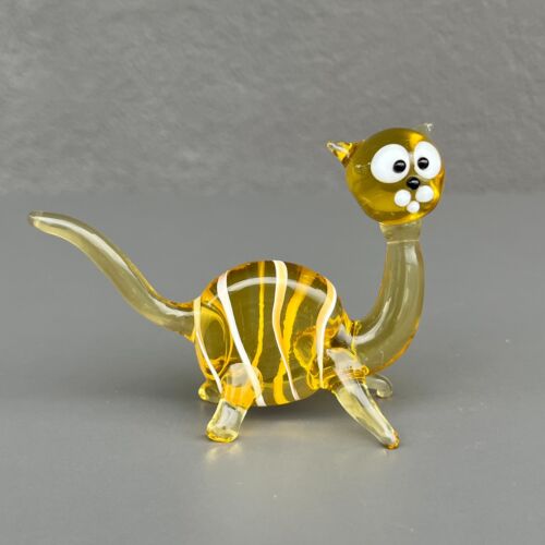 Yellow Glass Cat Figurine | Handcrafted Unique Feline Sculpture | Glass Cat Gift - Picture 4 of 9