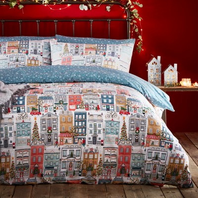 Festive Town Multicoloured Reversible Snowflake Christmas Duvet