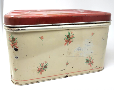 アンティークBREAD缶 National Can Colorware Metal Bread Box with Vent Red and Cream