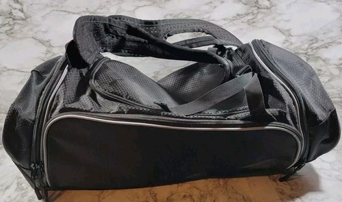 Ogio Duffle Bag/Backpack / Black / 21x12 Inches / Wet Dry Storage - Picture 2 of 7