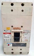 CUTLER HAMMER HND HND312T32W  3POLE 1200 AMPS DIGIT TRIP CIRCUIT BREAKER