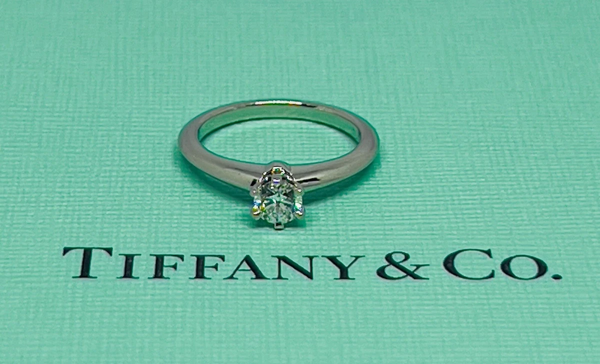 Tiffany & Co. Diamond 0.25 ctw - 0.49 ctw Total Carat Weight 