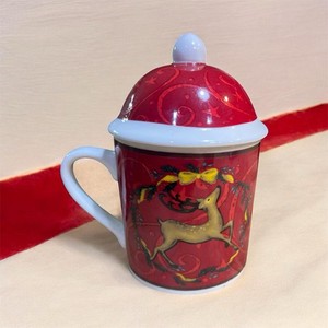Christmas Reindeer Coffee Mug w/ Lid 12 fl oz Red/White Novelty