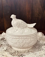 American Atelier  At Home Pheasant  Ivory 5166 Ironstone Baroquel Tureen W/ Lid