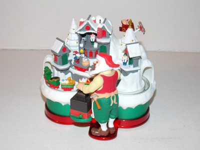 2018 Hallmark SANTA'S MAGIC TRAIN Lights Motion Sound Ornament WORKS- SEE VIDEO!
