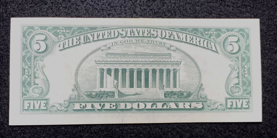 1969C Five Dollar $5.00 Bill Crisp w Alignment Error S/N L51664553C Estate Find - Image 4 of 4